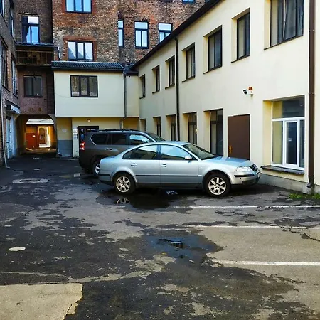 아파트 City Center Rent With Free Parking N41 *